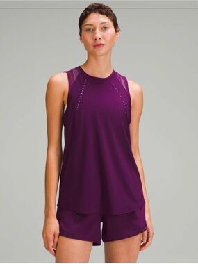 Lululemon Sculpt Tank Top in 
Dramatic Magenta